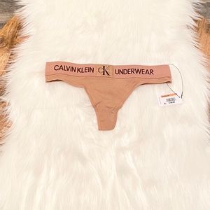 NWT Calvin Klein Women’s Sporty Thong Tan Size S